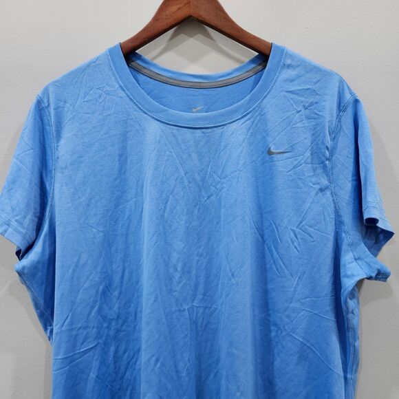 Nike Womens Dri Fit T-Shirt Size XXL Blue Short Sleeves Logo Casual Sporty Gym - Picture 2 of 8